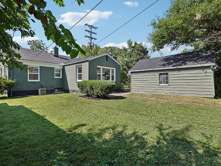 1545 Cardington Rd — Photo 5