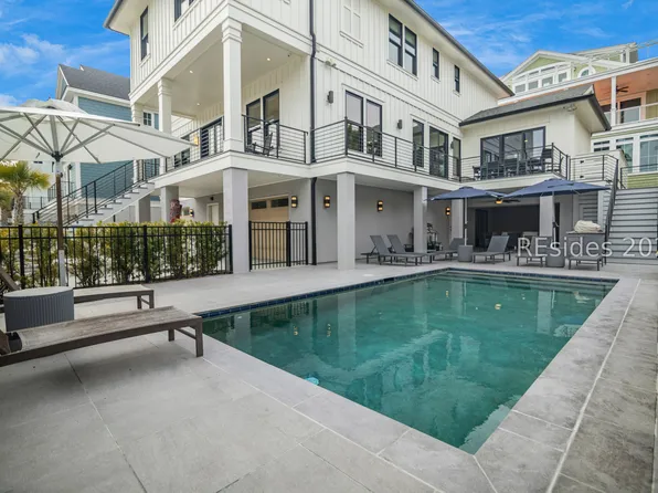 5 Barrier Beach Cv, Hilton Head Island, SC 29928