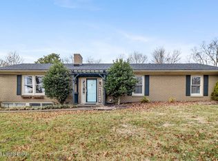 3127 Knob St, Shelbyville, KY 40065
