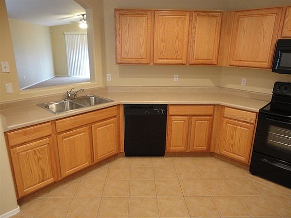 3rd image of 6842 W Dovewood Way