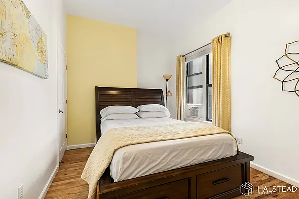 Rented by Halstead Real Estate | media 4