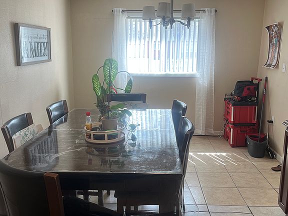 2nd image of 9360 Rose Ct