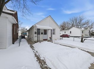 21079 Helle Ave, Warren, MI 48089