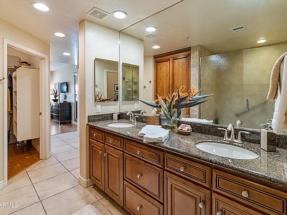 4th image of 21320 N 56th Street #1131