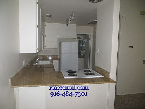 4th image of 2204 N St APT 3