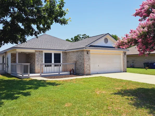 804 Moon Glow Dr, Leander, TX 78641