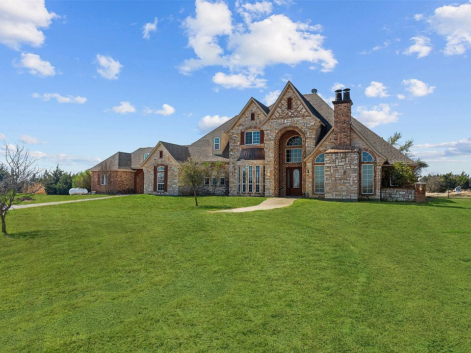 1st image of 4026 Howard Rd