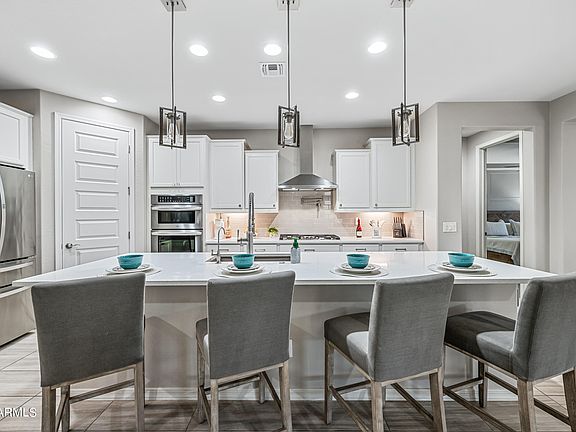 3rd image of 7007 W QUAIL TRACK Drive