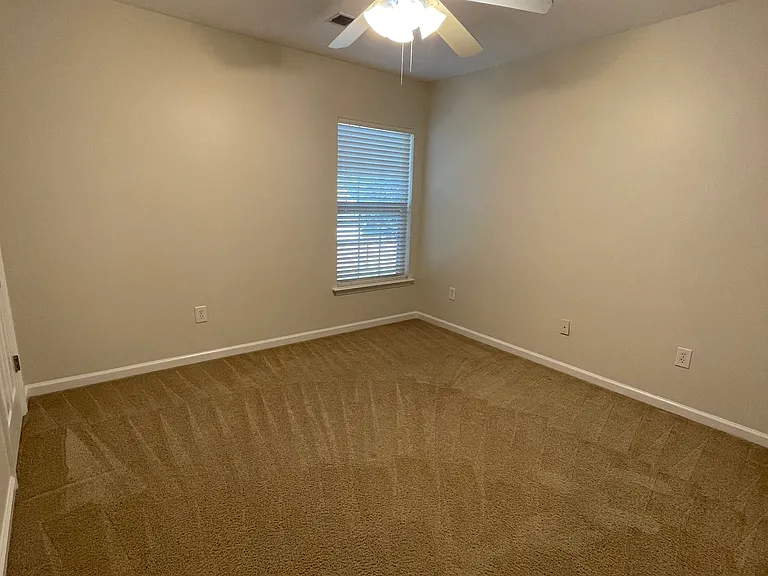 108 Arbor Oaks Dr — Photo 16