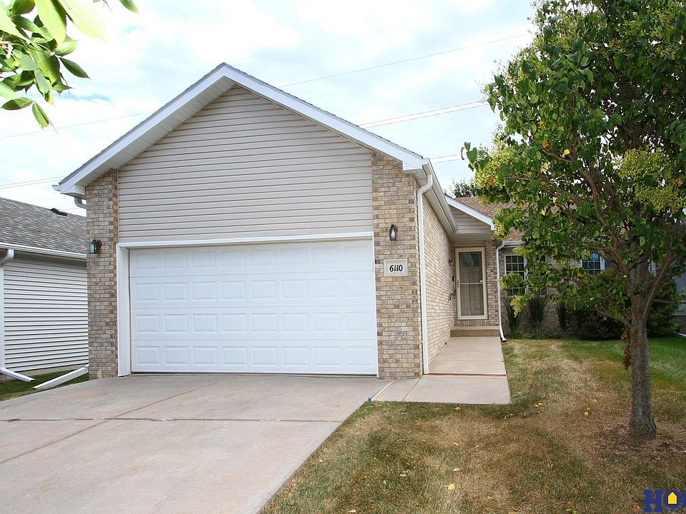 1st image of 6110 S 81st St