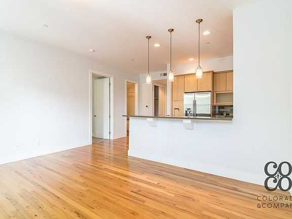 4th image of 340 S Lafayette St #203