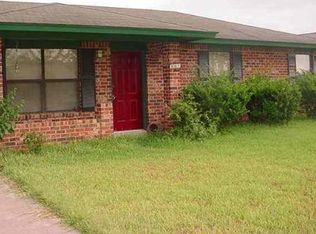 307 Tamarac Rd, Jourdanton, TX 78026