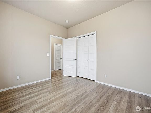 4th image of 513 S Owens Ave