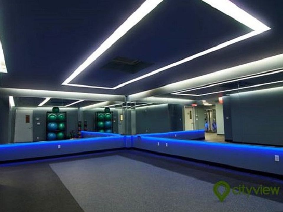 Building Photo 3