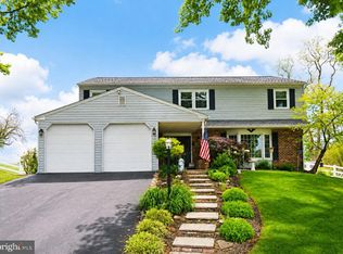 41 Estate Rd, Boyertown, PA 19512