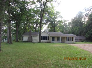 N7277 Shaffer Rd, Crivitz, WI 54114