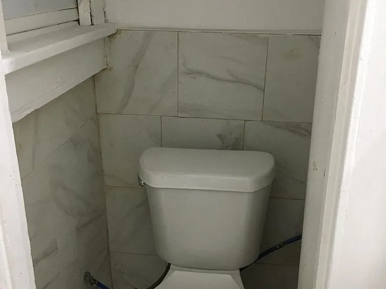 164 Clark St #2 — Photo 4