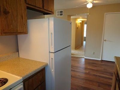 5th image of 7475 Stockton Blvd APT 84
