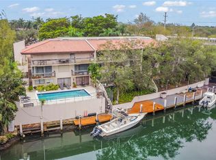 5201 Orduna Dr APT 13, Coral Gables, FL 33146