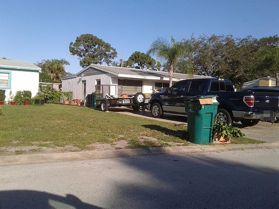 3rd image of 2015 Cedarwood Dr