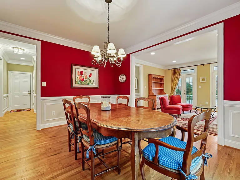 8807 Ridge Rd — Photo 9
