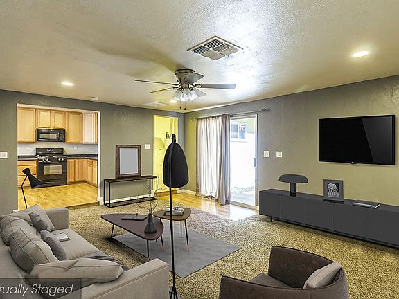 2nd image of 1355 Aspen Dr