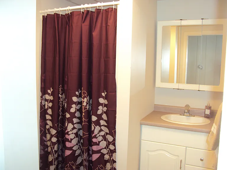 18 Brook St #5 — Photo 3