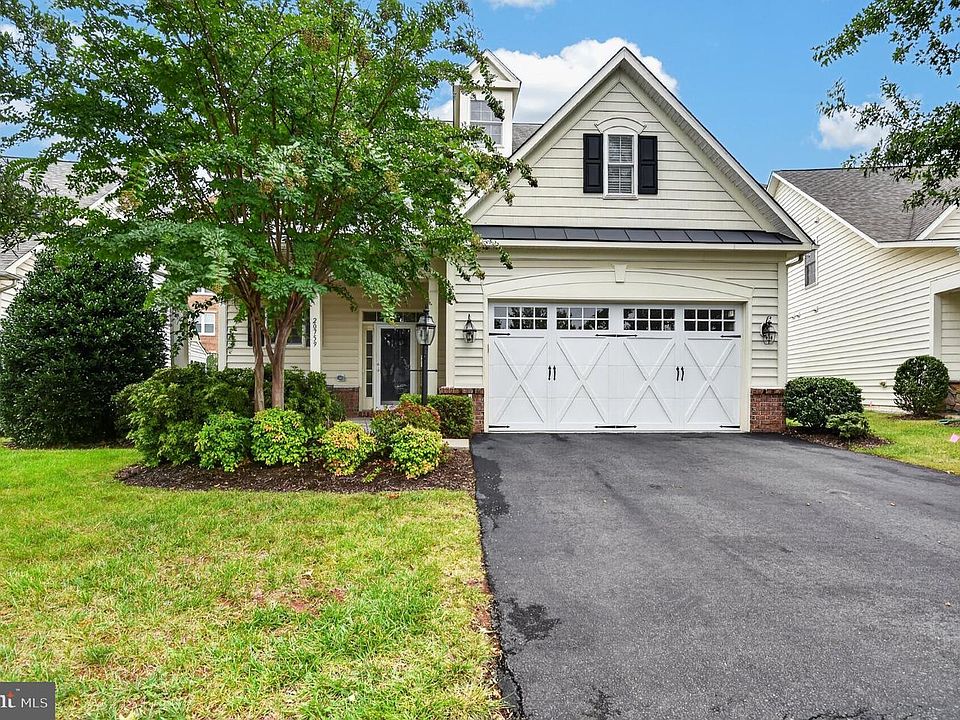 1st image of 20759 Crescent Pointe Pl