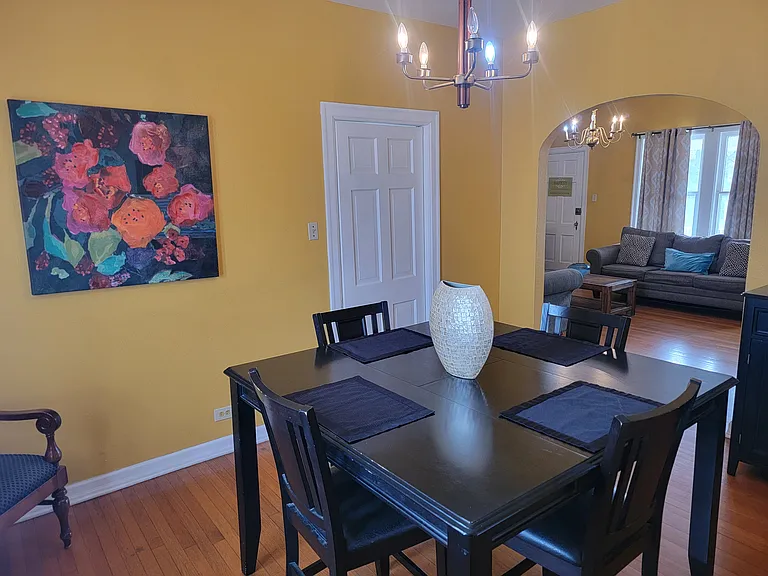 273 E Lullwood Ave — Photo 10