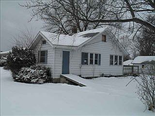 5th image of 11881 Lincolnway