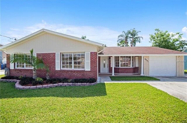 1st image of 8441 Boxwood Dr