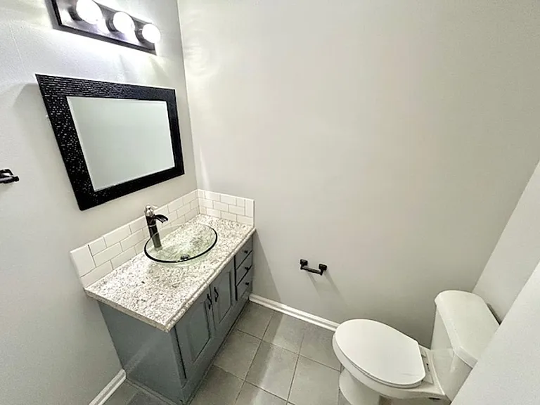 119 Crescent Cir — Photo 14