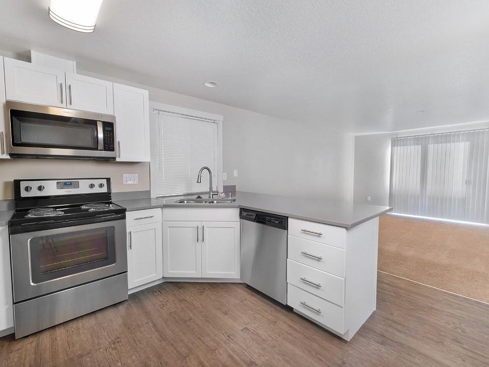 SUMMERFIELD RENTAL HOMES 15501 NE 2nd St Vancouver WA Zillow