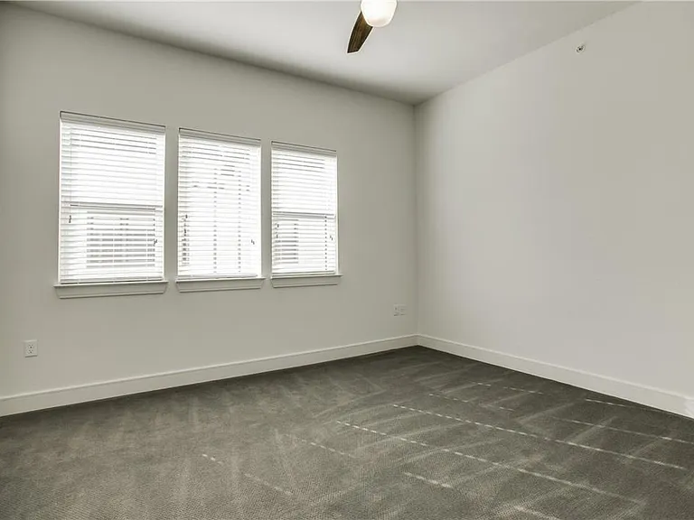 2500 State St #1112 — Photo 13