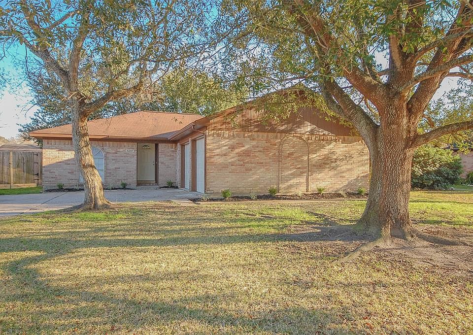 1st image of 3207 Sand Reef Ln
