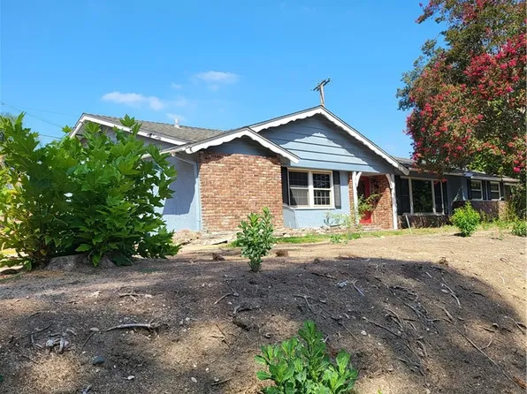 1517 Longview Dr, Fullerton, CA 92831