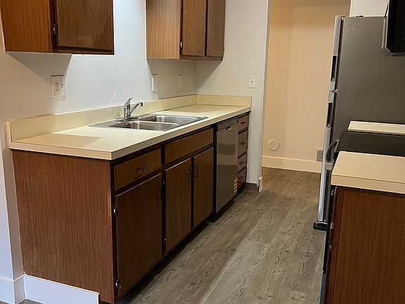 3rd image of 3803 Sage Dr #5f501df3d