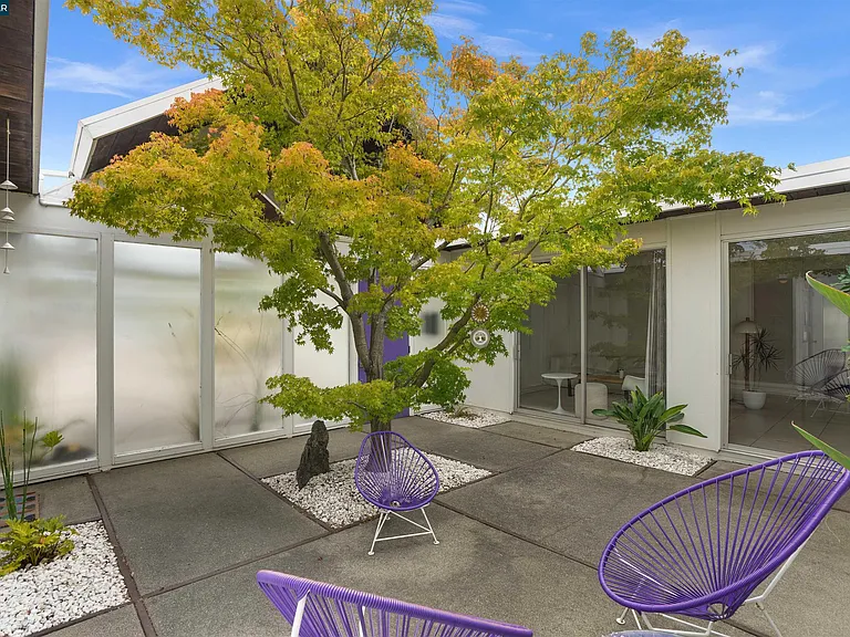 8021 Shay Dr — Photo 7