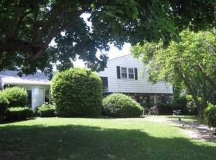 3548 Black Angus Dr, Huntingdon Valley, PA 19006