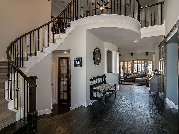 Split Level Entry Way