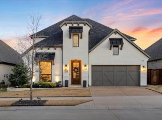729 Carlisle Dr, Lewisville, TX 75056
