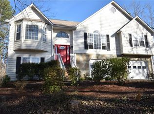 5001 Forest View Trl, Douglasville, GA 30135