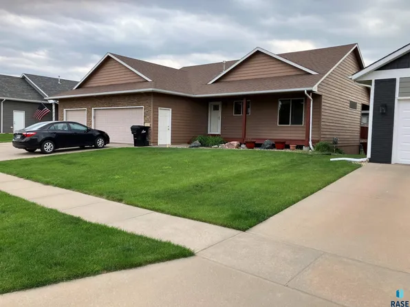 5301 S Solono Ave, Sioux Falls, SD 57108