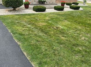 10 Sauk Ct, Park Forest, IL