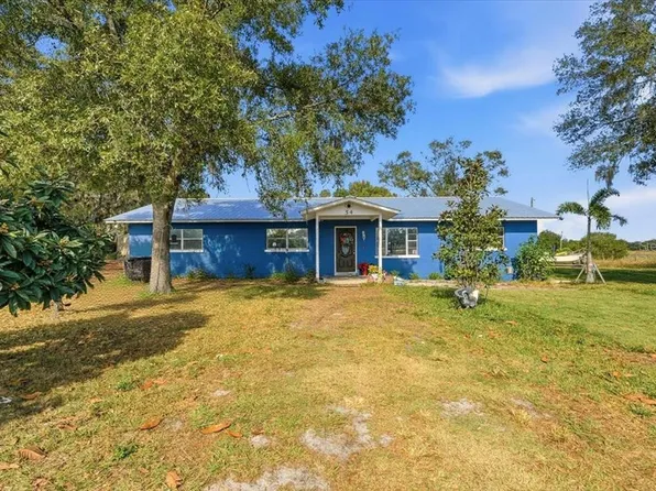 54 Gardner Ave, Lake Wales, FL 33898