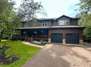 401 Rolling Hills Dr, Mound, MN 55364