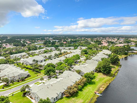 4th image of 1668 SW Harbour Isles Circle #94