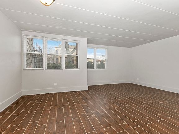 4th image of 6603 S Rhodes Ave APT 1S