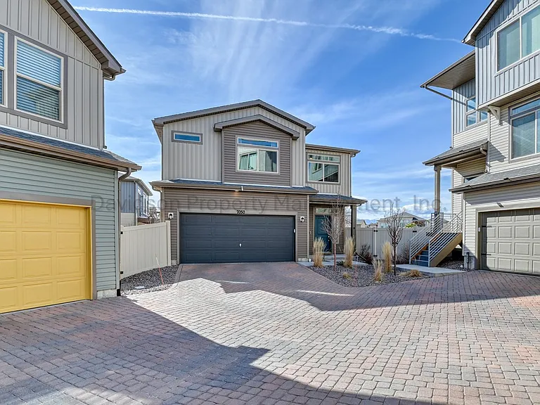7050 Silvergrass Dr — Photo 1