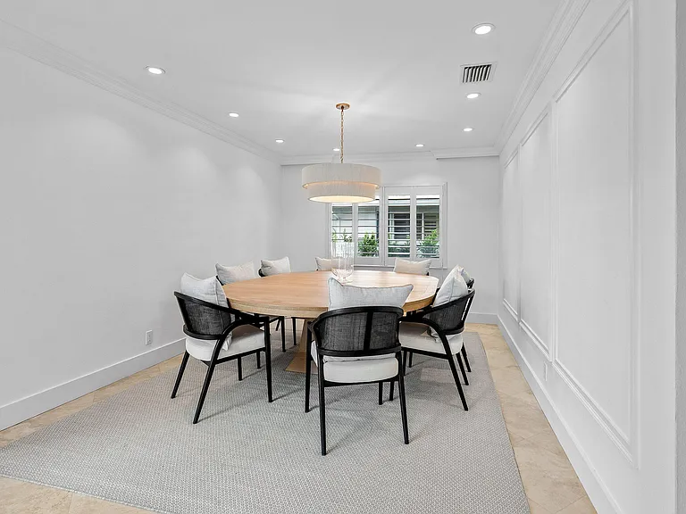 1332 SW Tamarind Way — Photo 24